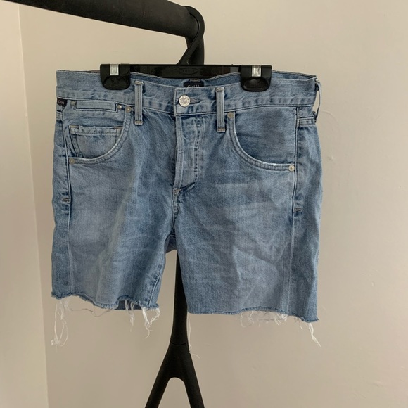 Citizens of Humanity Cropped Demin Shorts - Picture 1 of 5